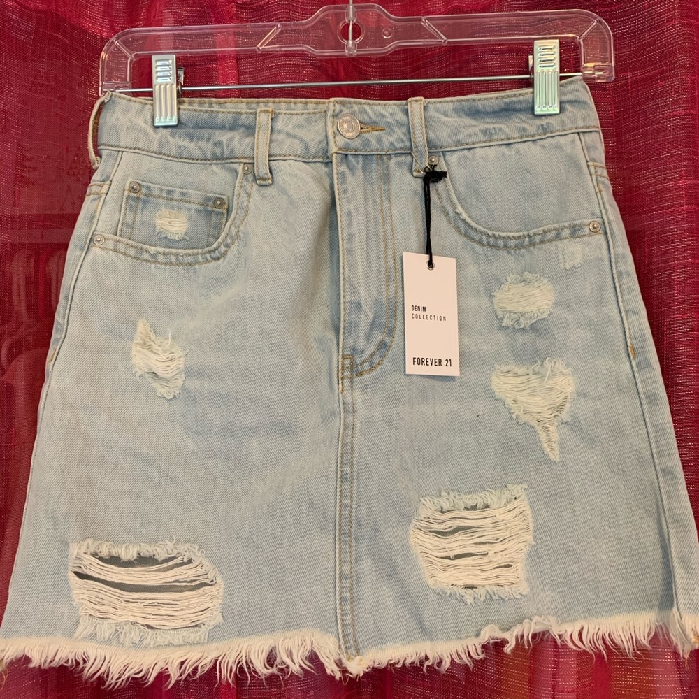 Mid rise skirt